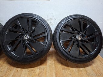 Alu kola R19 5x112 Škoda + letní pneu 235/40/19 Nokian - 3