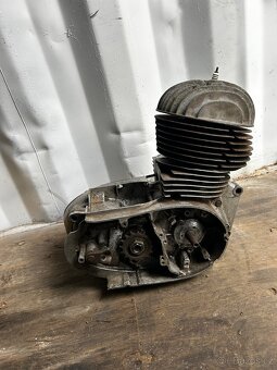 Motor čz 175/450 - 3