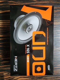 Autoradio a reproduktory - 3