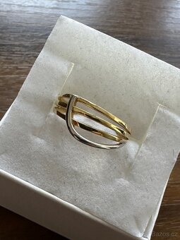 Zlatý dámský prsten - 3