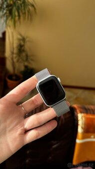 Apple Watch SE 40 mm + milánský tah - 3