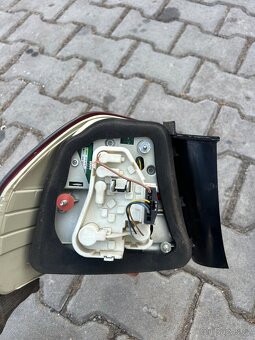Zadní světla BMW E90 sedan - 3