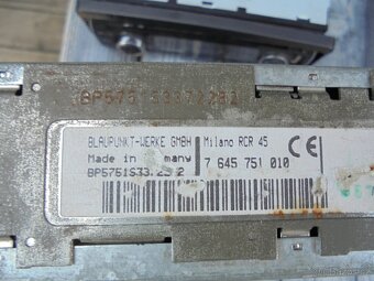 2 autorádia Blaupunkt - 3