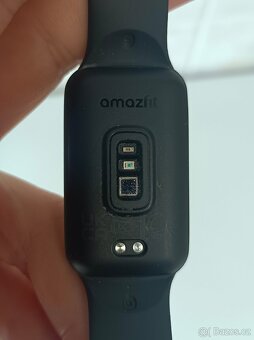 Hodinky amazfit Band 7, jako nové - 3