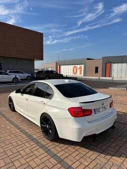 BMW F30 335i 3.0 225kw M-Performance - 3