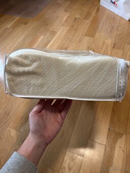 Polštář z paměťové pěny - 3