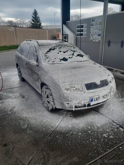 Škoda fabia 1.4 16v - 3