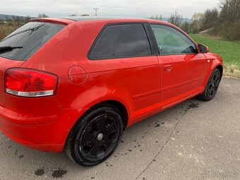Audi A3 2.0TFSI 240HP málo km - 3