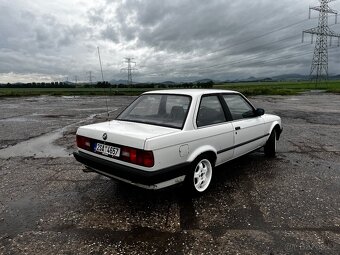 BMW E30 316i - 3