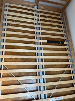 Postel (případně i s matrací IKEA) - 3