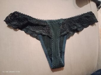 Černá krajková tanga - 3