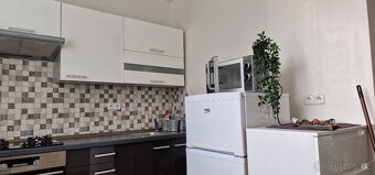 pronájem bytu s balkonem 1+1 Hustopeče - 3