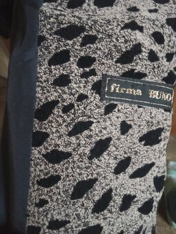 Dámský zimní kabát s kapucí vel. L/XL - 3