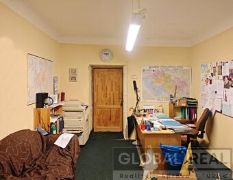 Prodej prostorného zděného bytu 3+1 v centru Jihlavy - 3