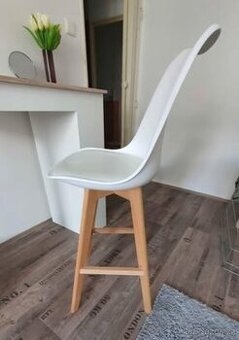 Barový stůl + židle - 3