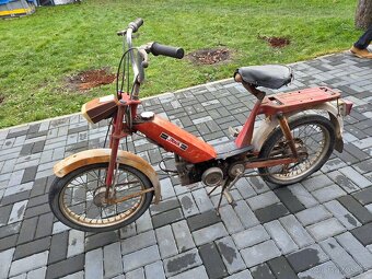 Babetta 207 s kartičkou, červená původní 5. - 3