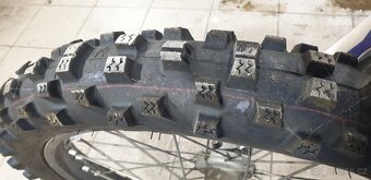 YAMAHA YZ 450F 2009 - 3