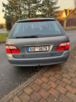Mercedes-Benz E-Class Kombi 320i V6 – Benzín + LPG – Automat - 3