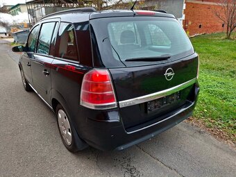 Opel Zafira 1.6i 16v 7.míst - 3