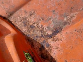 Levý zadní blatník Škoda 100 - 3