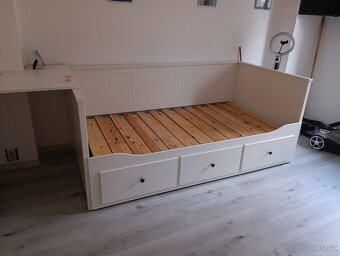Postel rozkládací s úložným prostorem - 3