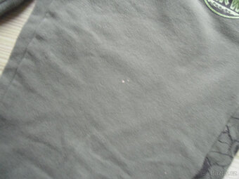 Tepláky Jurassic world vel. 158 - 3