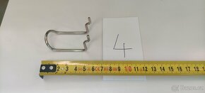 Euroháčky do děrovaných prodejních plechů, stojanů. - 3