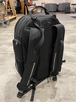 Prodám velký batoh Profoto – jako nový - 3