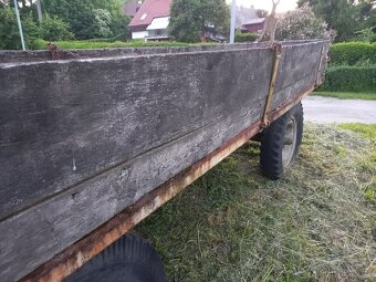 Vlek za traktor, vyklápěcí - 3