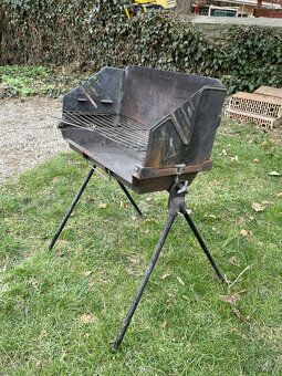 Skládací GRIL - 3