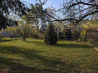 Zahrada v obci Želenice u Mostu - 3