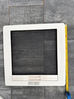 Střešní okno Dometic Mini Heki 40x40cm - 3