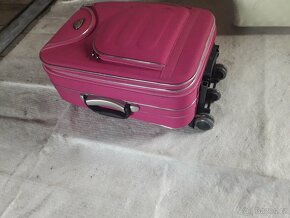 Prodám cestovní kufry - 3