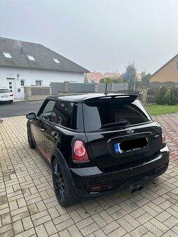 Mini Cooper JCW - 3