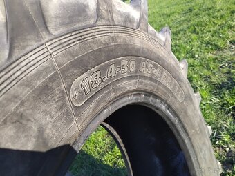 prodám Pneu 1x 18.4-30 CULTOR - 3