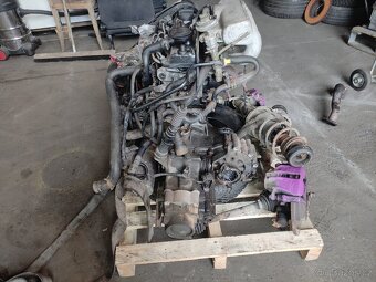 Motor 1.9 SDI AEY 47 kW, jen 187 tis km - - 3