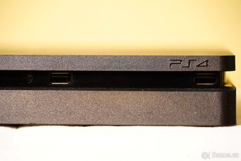 Sony PlayStation 4 500 GB HDD - 3