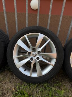 Alu 5x112 r17 Letní pneu Originál Škoda - 3
