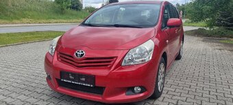 Toyota Verso 1.8i 108Kw r.v.8/2009 141000km nový servis - 3