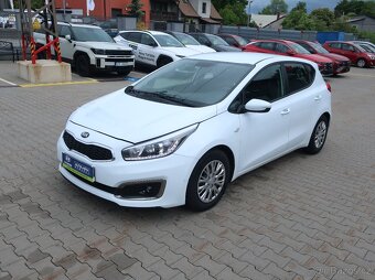 Kia Ceed HB 1.4CRDi 66kW ČR 1MAJITEL SERVISKA - 3