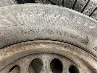 Zimní obuté plechové kola 195/65 r15 5x112 - 3