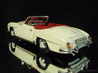 Mercedes Benz 190 SL Maisto 1/18 - 3