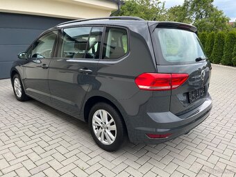 VW Touran 2.0TDi DSG 2019 - 3