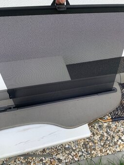 Prodám zadní plato na Renault Espace IV s roletkami. - 3