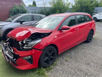 Kia Ceed 1.4i 73kw, r.2019, klimatronic - 3