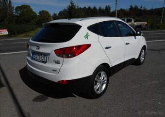 Hyundai ix35 2,0 CRDi 4x4 CZ Serviska nafta - 3
