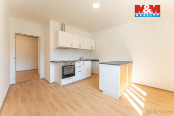 Prodej nájemního domu v Liběchově, ul. nám. V. Levého - 3