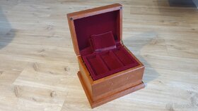 Luxusní dřevěná truhla skříňka - 3