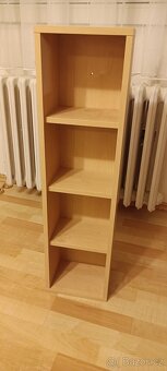 Skříňky a knihovna - 3