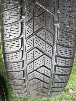 Zimní pneumatiky Pirelli 215/65/17 - 3